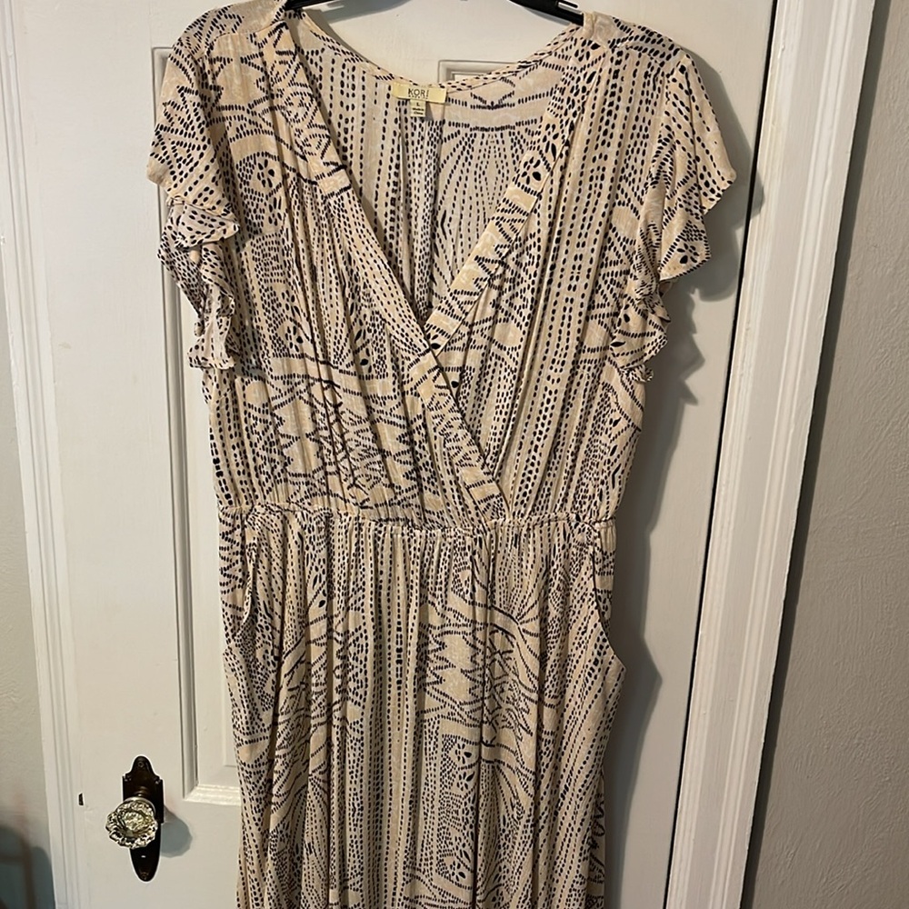Midi dress, size large! Great condition! - Picture 3 of 8